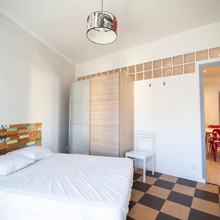 Appartement Avec 4 Chambres Doubles - Proche De La Mer, Des Transports Et De La Promenade Des Anglais Nice Luaran gambar