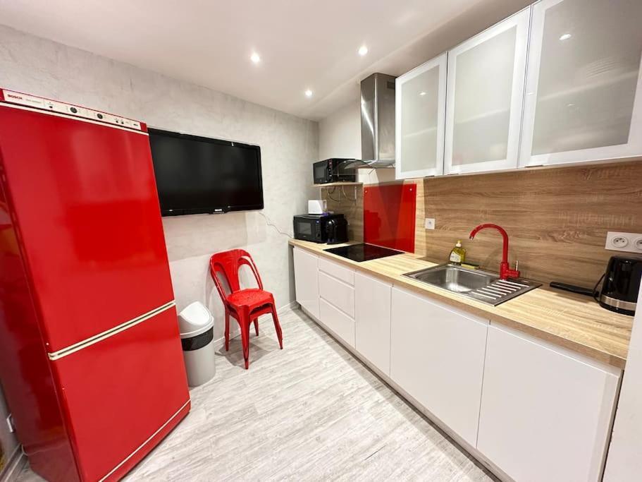 Appartement Avec 4 Chambres Doubles - Proche De La Mer, Des Transports Et De La Promenade Des Anglais Nice Luaran gambar